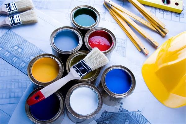 Pasadena painting contractor preparing exterior surface with meticulous scraping and sanding